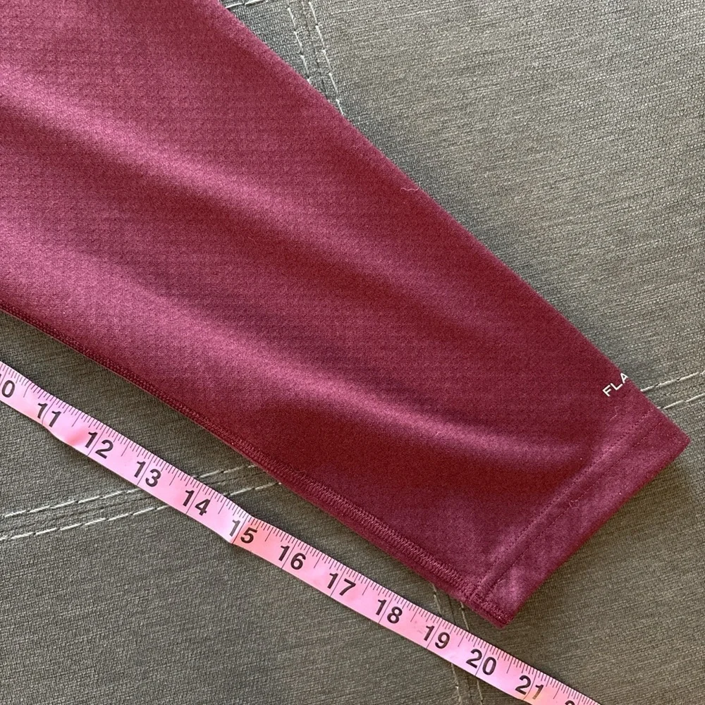 The North Face Men's burgundy Long Sleeve Tee. XL